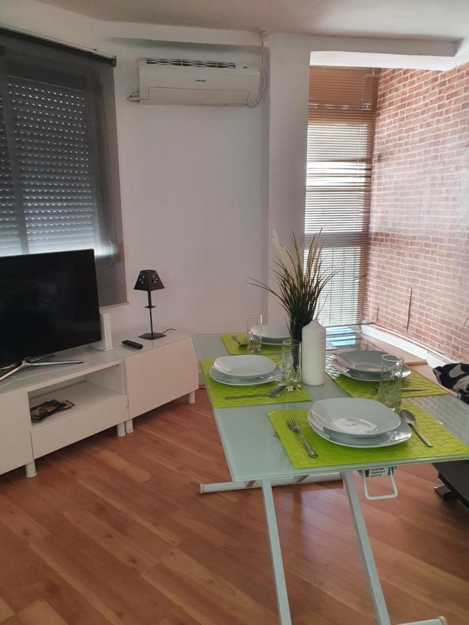 Apartamento Los Marmoles Apartment Malaga Exterior photo